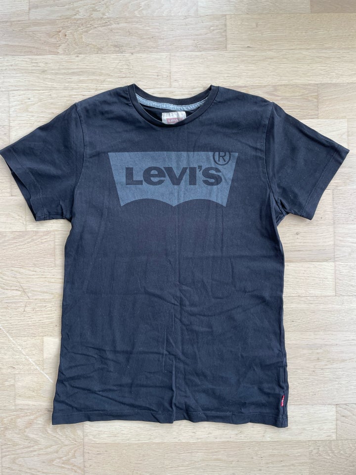 T-shirt, ., Levis