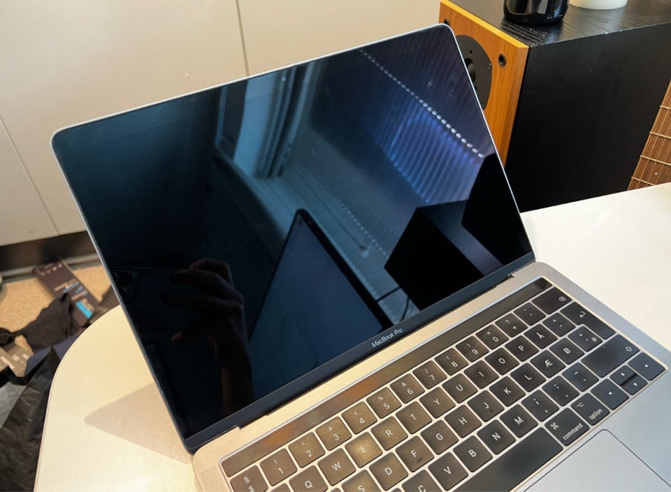 MacBook Pro 2017 31 Dual-Core