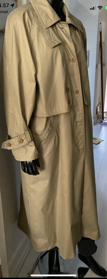 Trenchcoat, str. 34, Lodenfrey