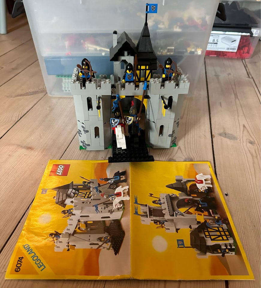 Lego Castle, 6074