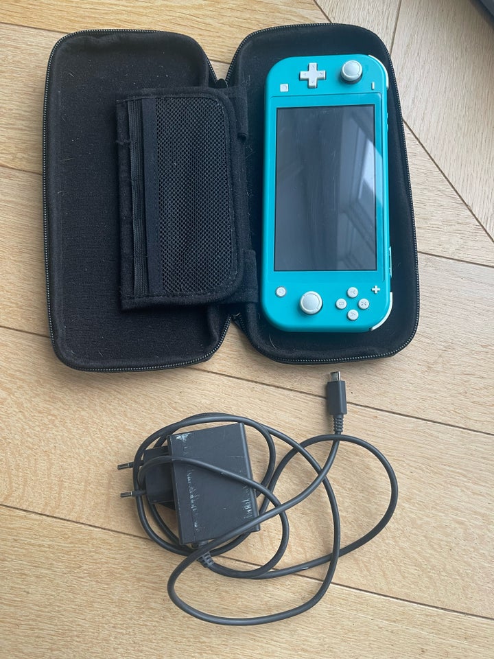 Nintendo DS Lite, Håndholdt