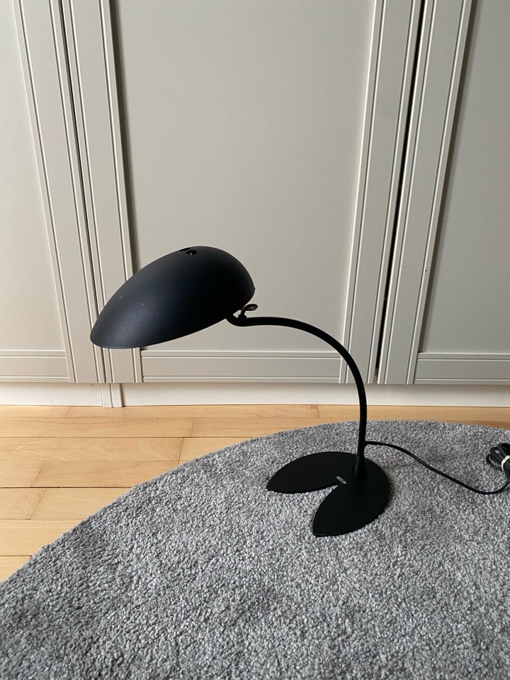 Skrivebordslampe, Luxo