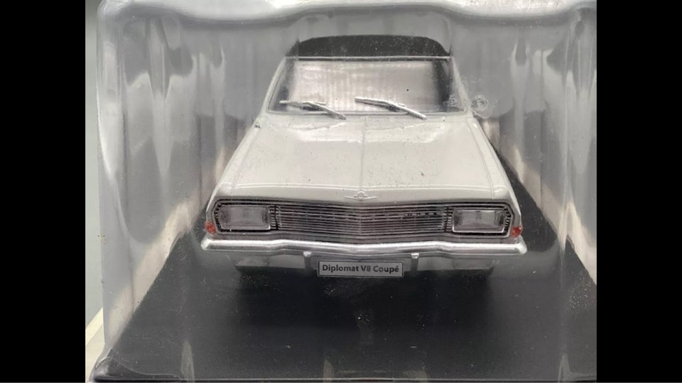 Modelbil Opel Diplomat V8 Coupé