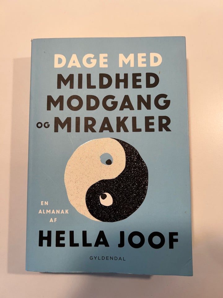 Dage med mildhed, modgang og