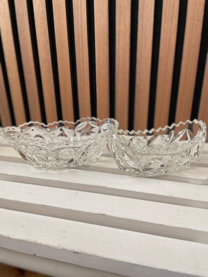 Glas, 2 krystal skåle , Vintage