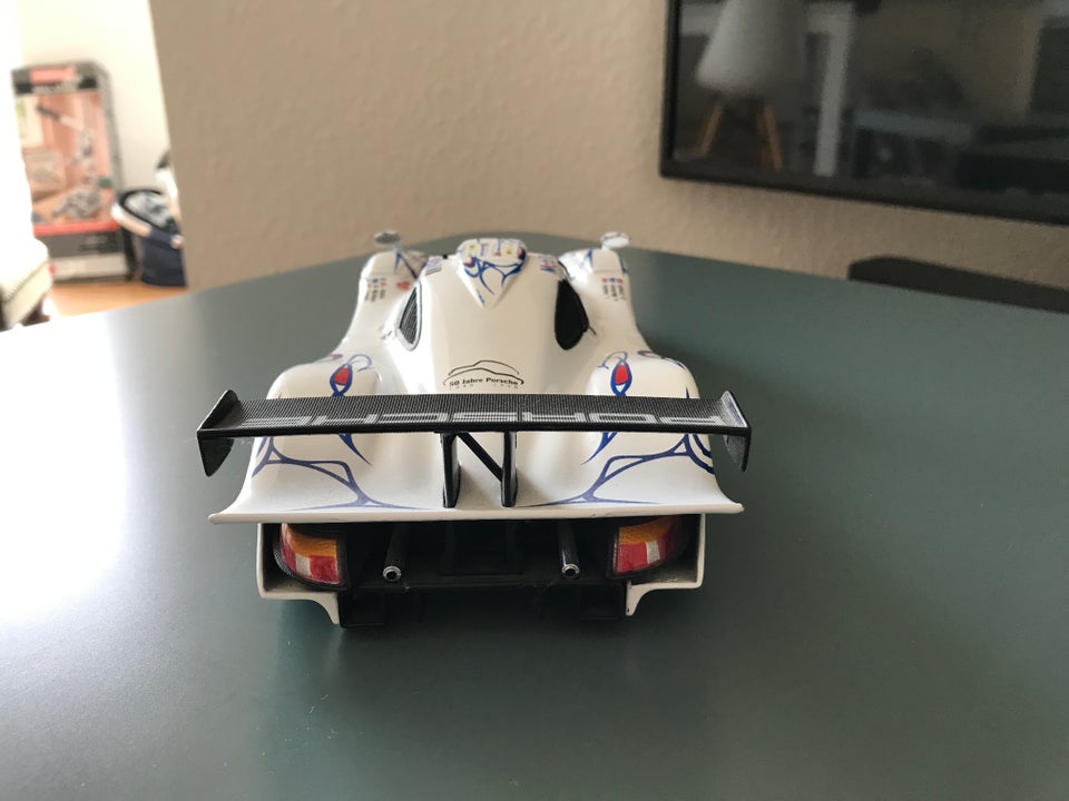 Modelbil Porsche 911 GT1 1998