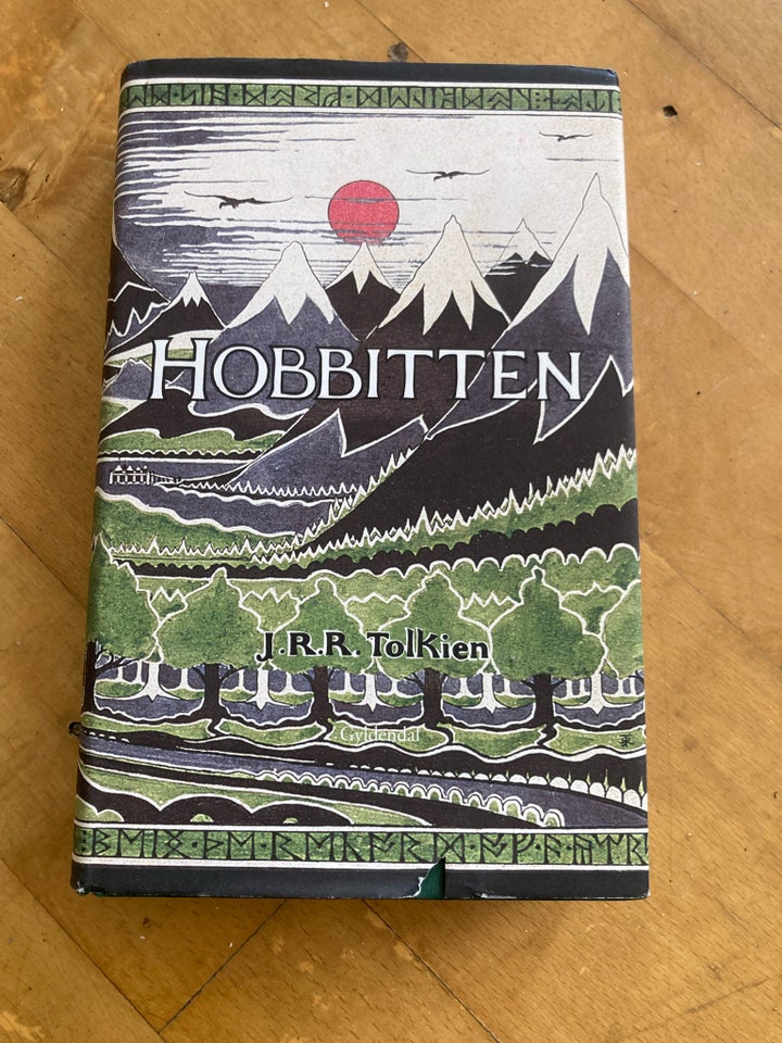 Hobbitten , J.R.R Tolkien, genre: