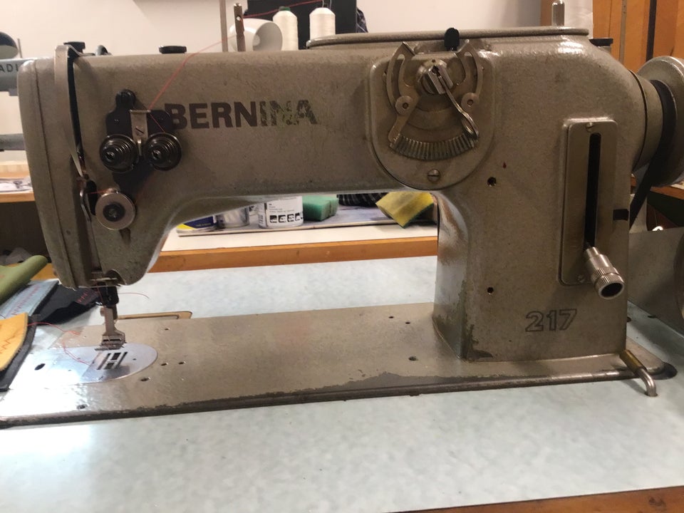 Industrisymaskine Bernina