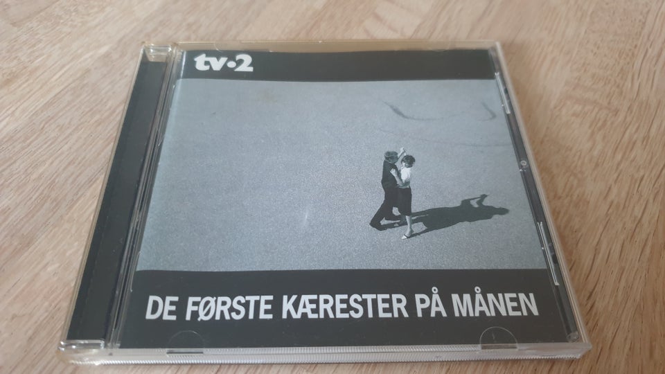 TV•2: De Første Kærester På Månen,