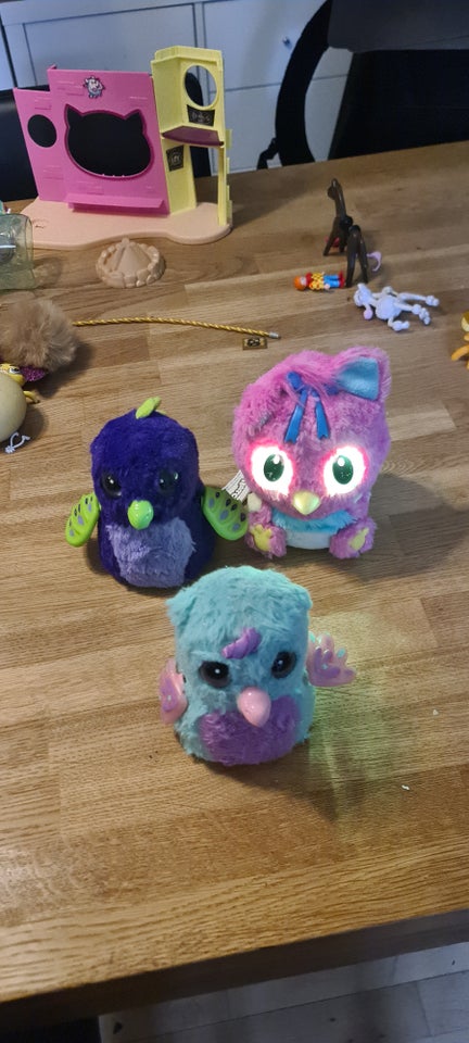 Figurer, Hatchimals