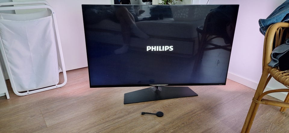 LCD, Philips, 49"