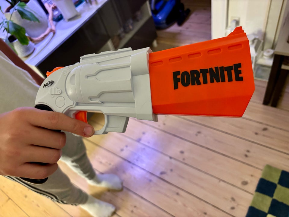 Våben, Nerf gun x 2, Nerf