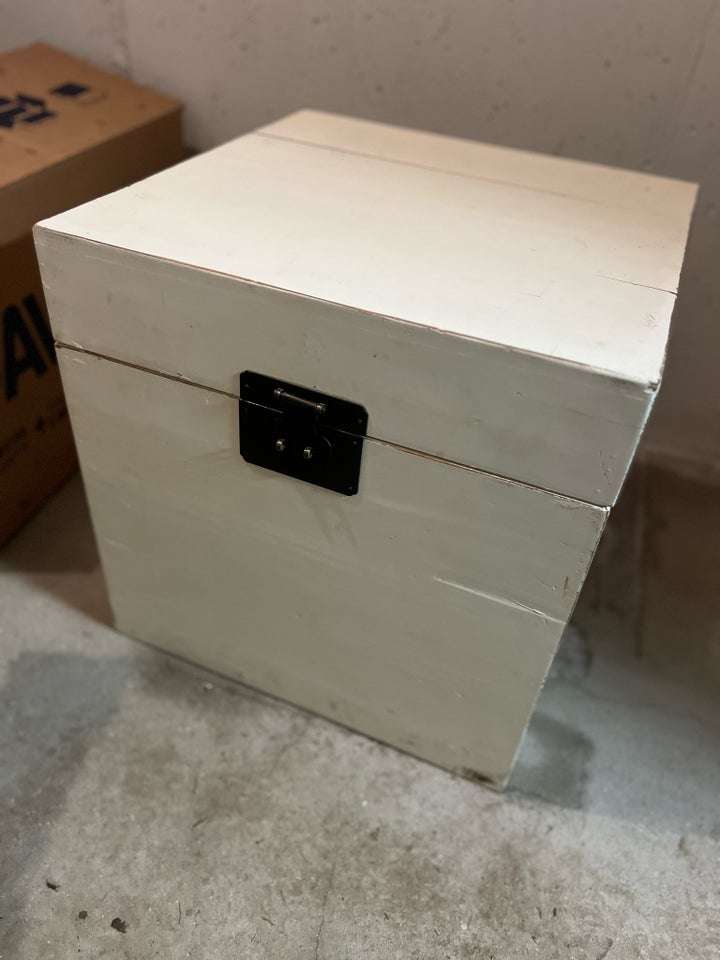 Kiste til opbevaring