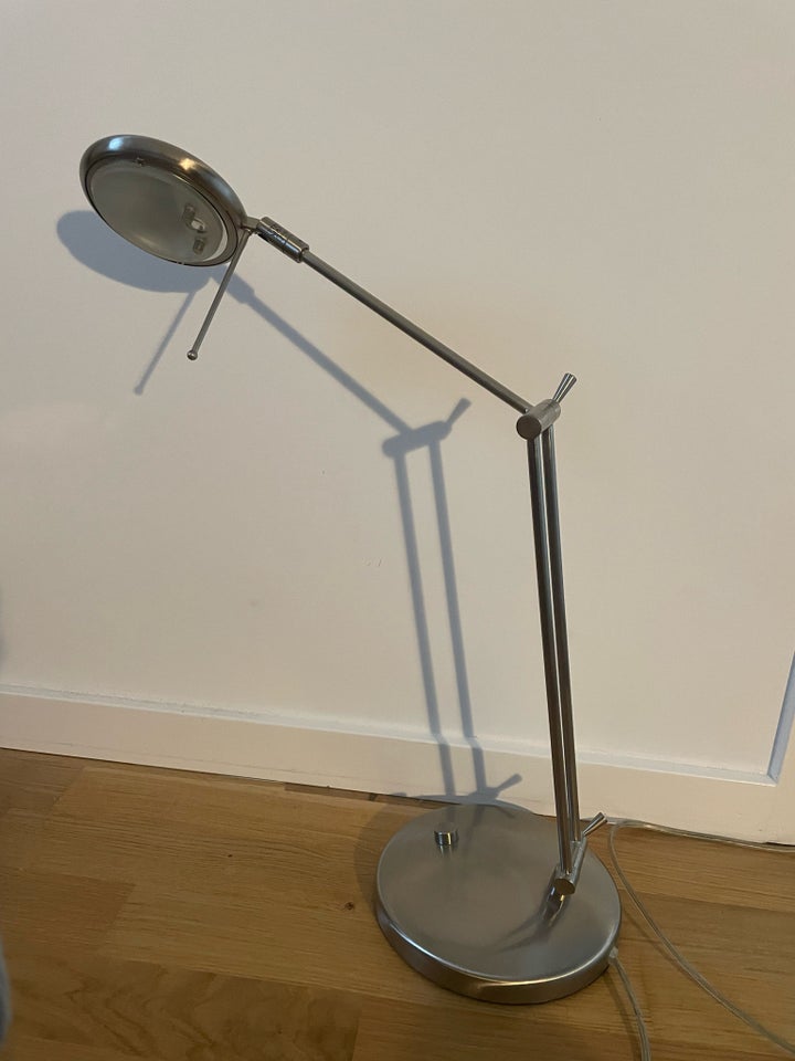 Skrivebordslampe