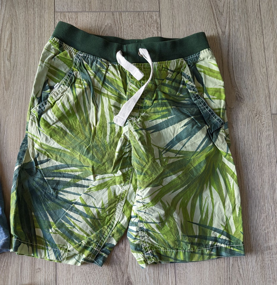 Shorts, Shorts, -