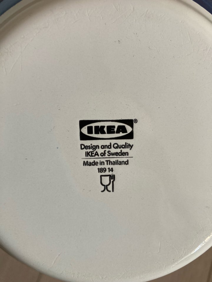 2 emalje Vaser / potteskjuler, Ikea