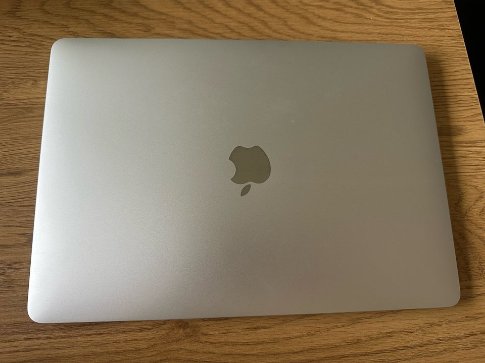 MacBook Pro, 2020