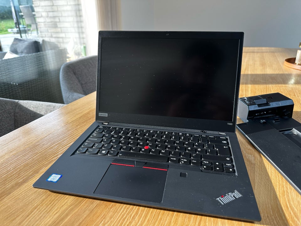 Lenovo, I7-8565U GHz, 24 GB ram