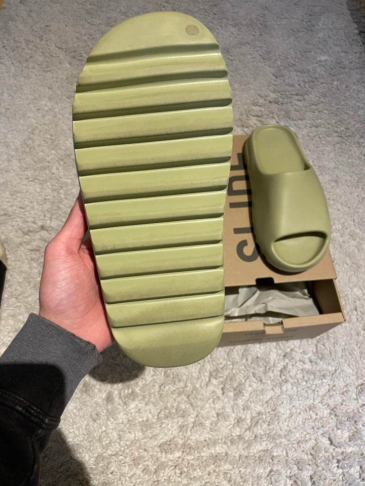 Sandaler, str. 44,5, Adidas yeezy