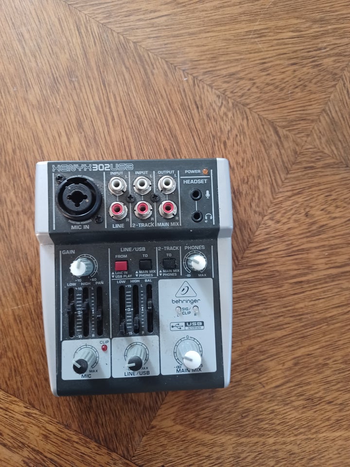 Mixer, Behringer Xenyx 302 usb