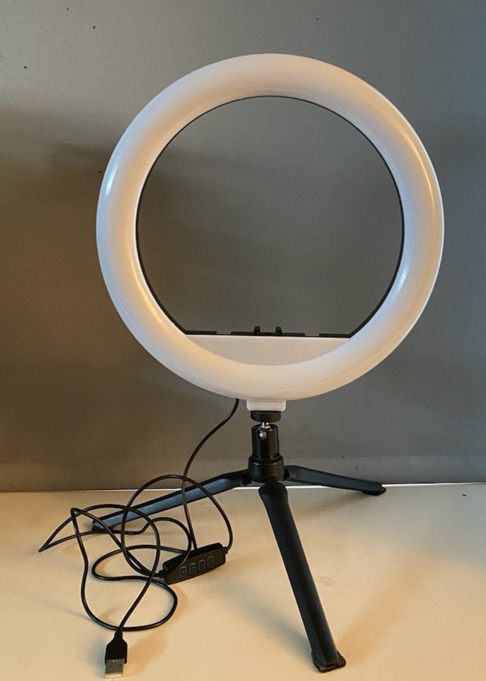 Ring light, God