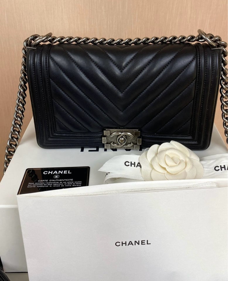 Crossbody, Chanel, kalveskind