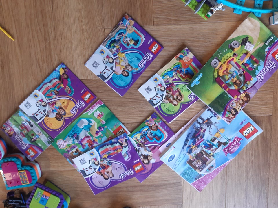 Lego Friends, Flere modeller