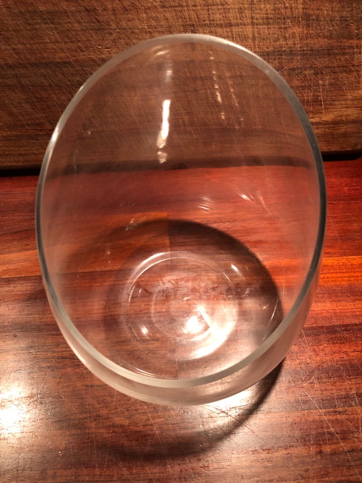 Glas Vase / skål i glas i skråt