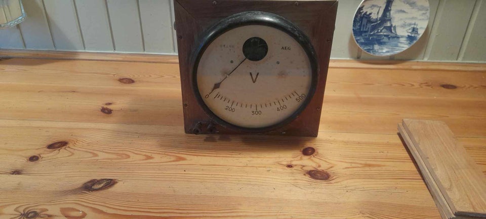 Andet elværktøj, Voltmeter