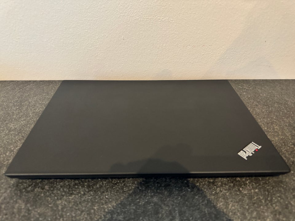 Lenovo ThinkPad T490, 4.60 GHz, 16