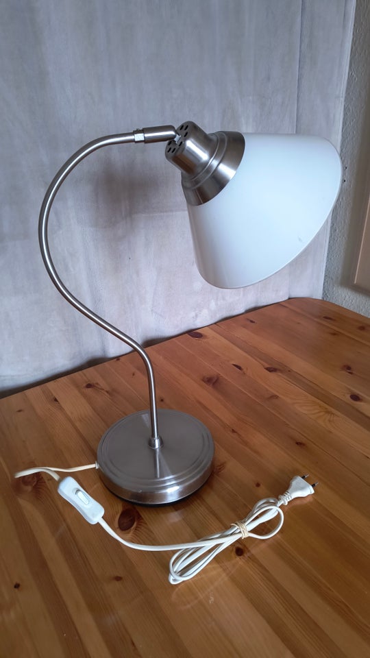 Skrivebordslampe Ikea Kroby
