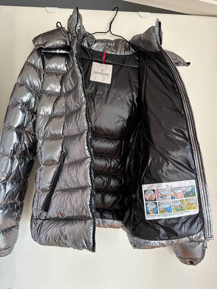 Andet, Moncler, str. Small