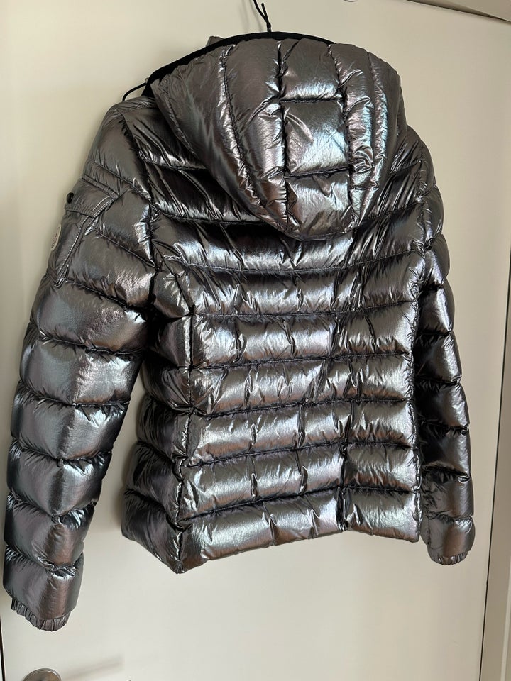 Andet, Moncler, str. Small