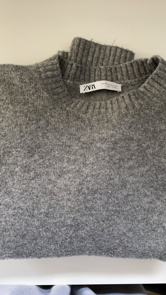 Sweater, Zara, str. 32