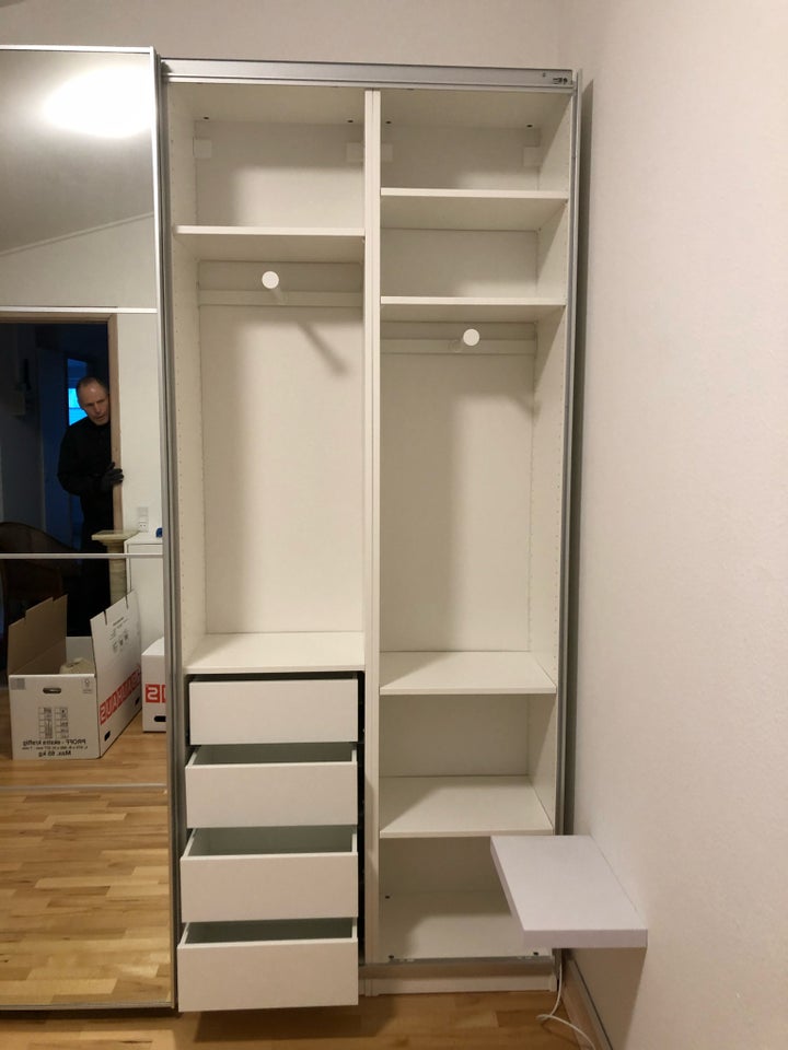 Klædeskab, Ikea PAX, b: 200 d: 40 h: