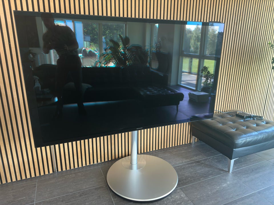 Bang  Olufsen 75” Avant - 75” mere