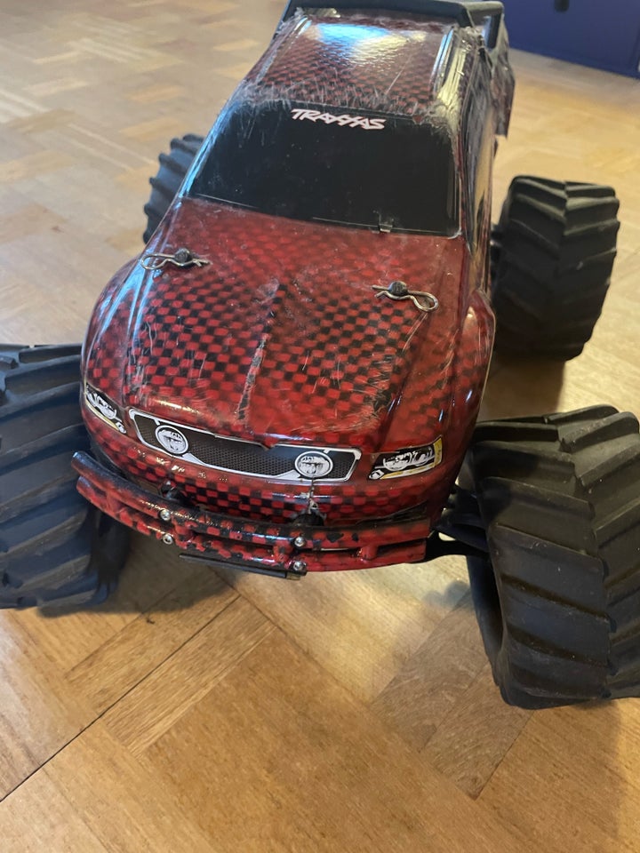 Fjernstyret bil, Traxxas