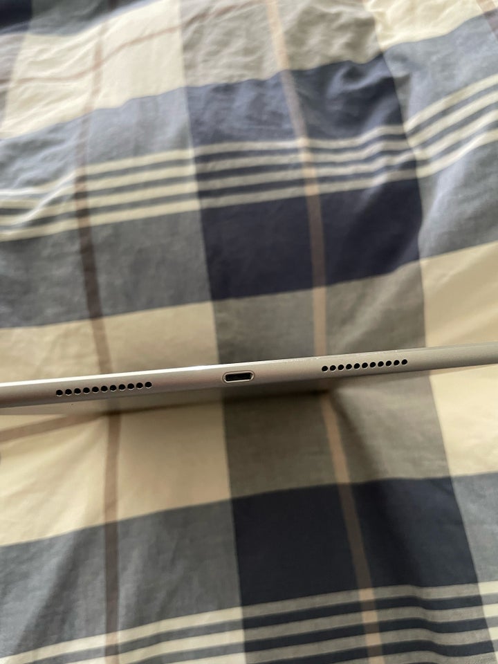 iPad Pro 256 GB sort