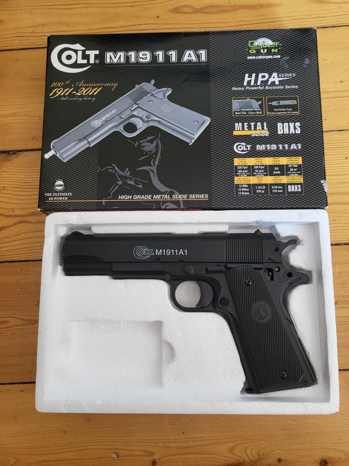 Hardballvåben Colt M1911 A1 i sort