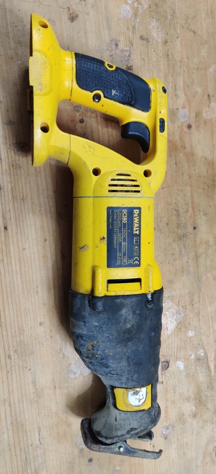 Bajonetsav, Dewalt dc380