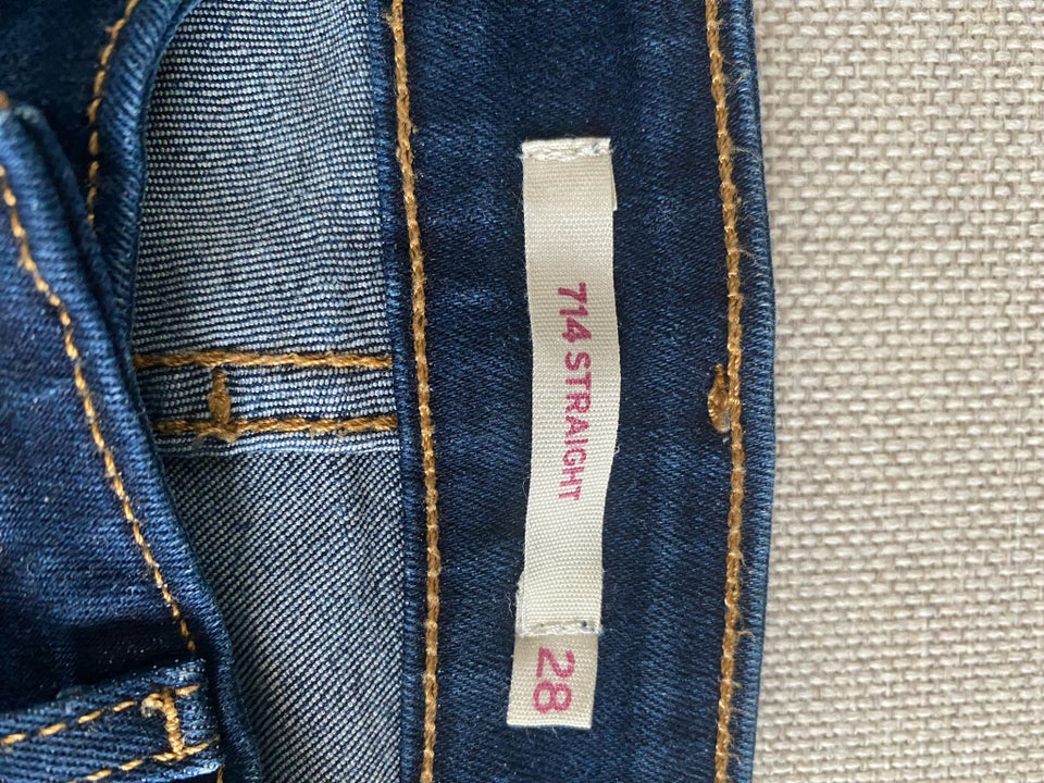 Jeans, LEVIS 714 STRAIGHT W28 L34 ,