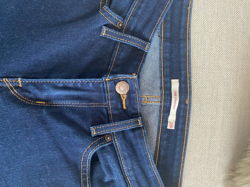 Jeans, LEVIS 714 STRAIGHT W28 L34 ,