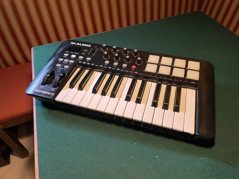 Midi Controller, M-Audio