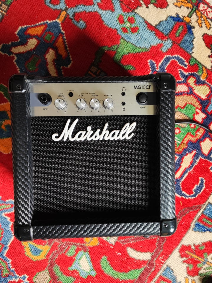 Guitarcombo, Marshall MG10CF, 24 W