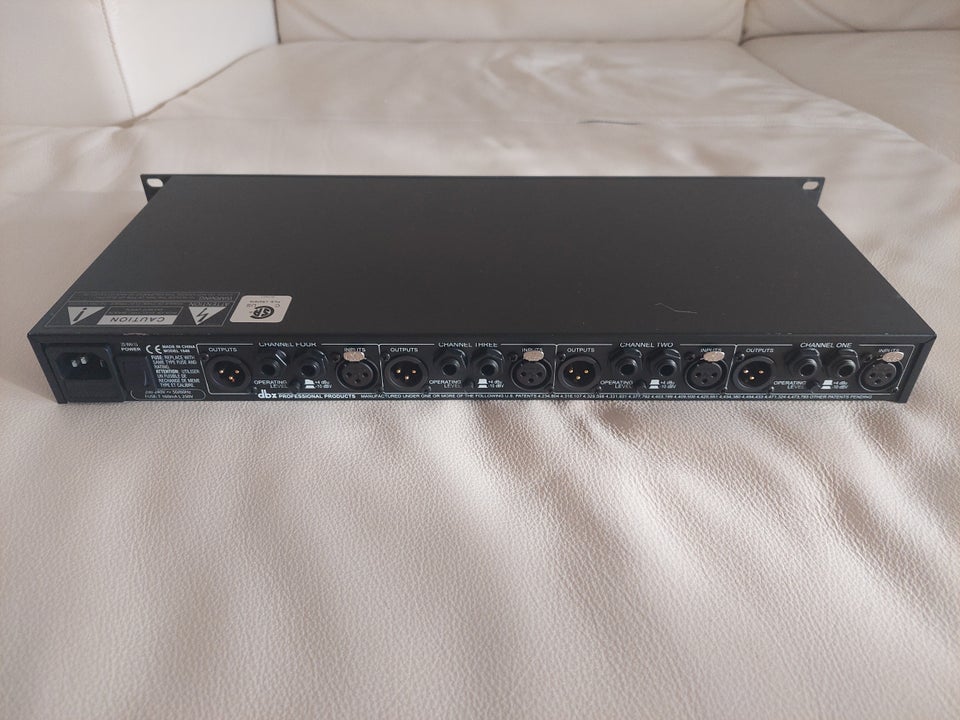 Compressor / limiter, dbx 1046