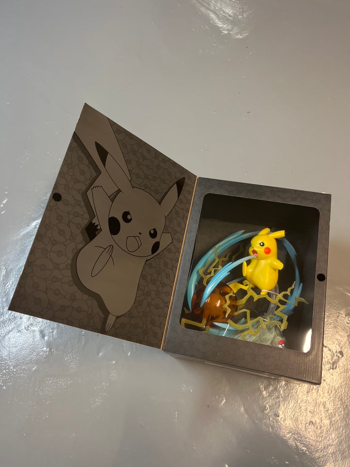 Børnelampe, Pokémon Deluxe