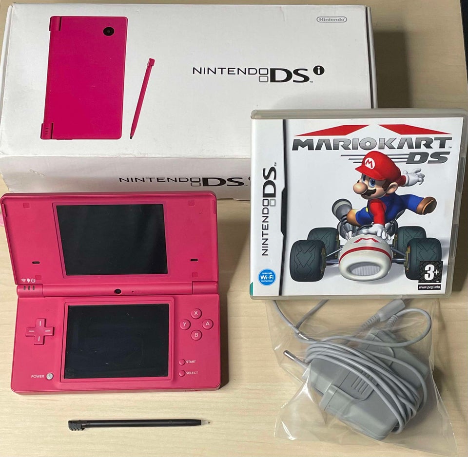 Nintendo DSI, Pink