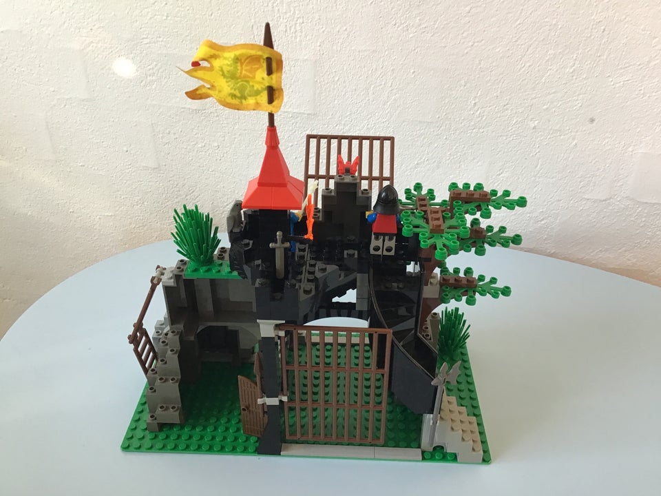 Lego Castle, 6076