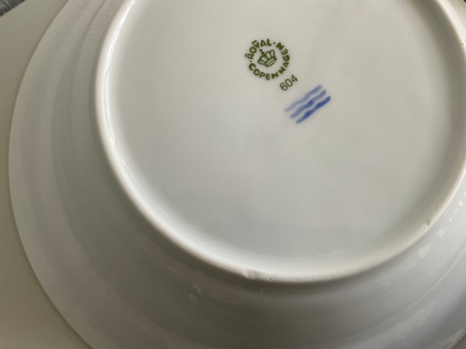 Porcelæn, Ymerskåle, Royal