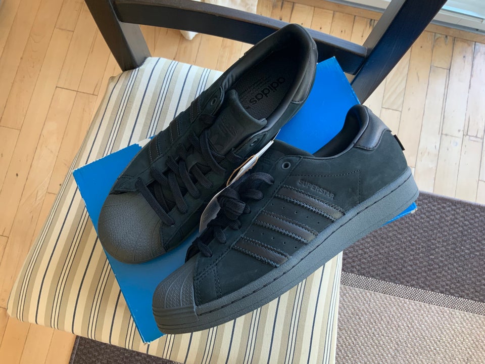 Sneakers str 415 Adidas